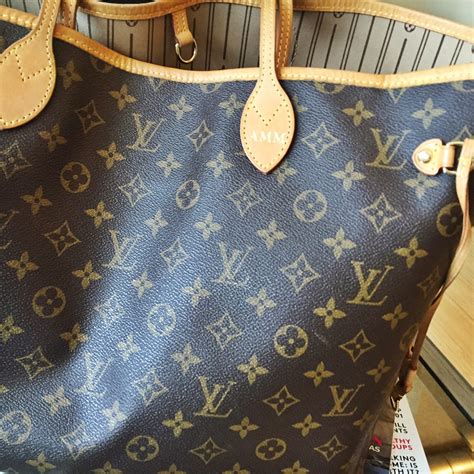 lv neverfull hot stamp|How To Spot A Real Louis Vuitton Neverfull .